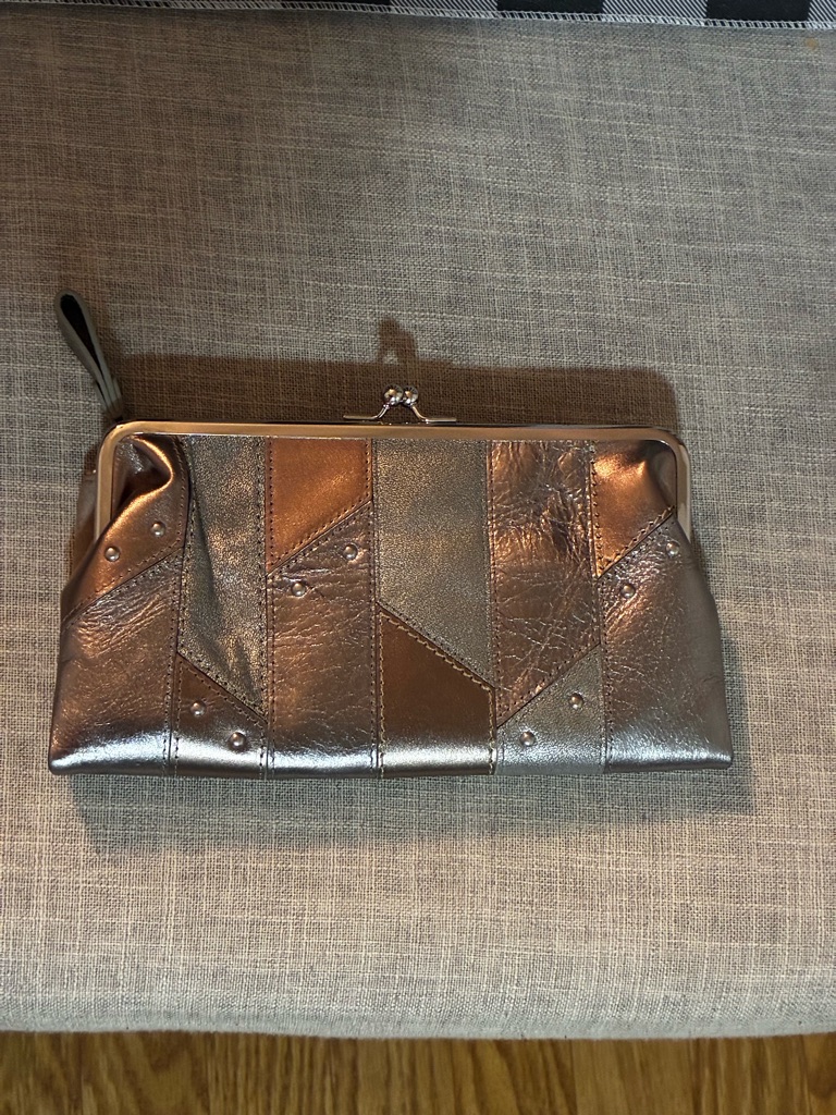 Fossil Metallic Silver Patchwork Wristlet Kiss Lock Clutch Wristlet